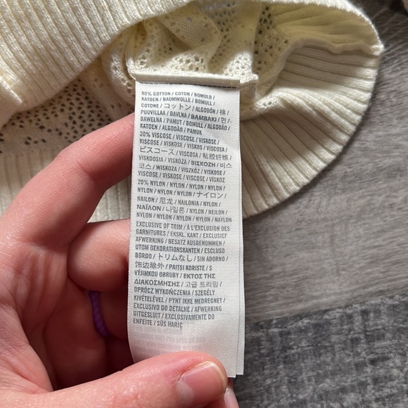 Hollister Ivory Cream Lace Cardigan Sweater with Floral Details Size Small - Picture 6 of 10